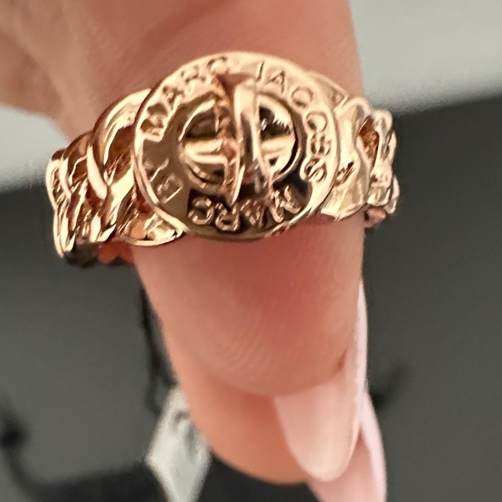 Marc by Marc Jacobs NWT Rose Gold-Tone Chain Ring. Sz 6.5